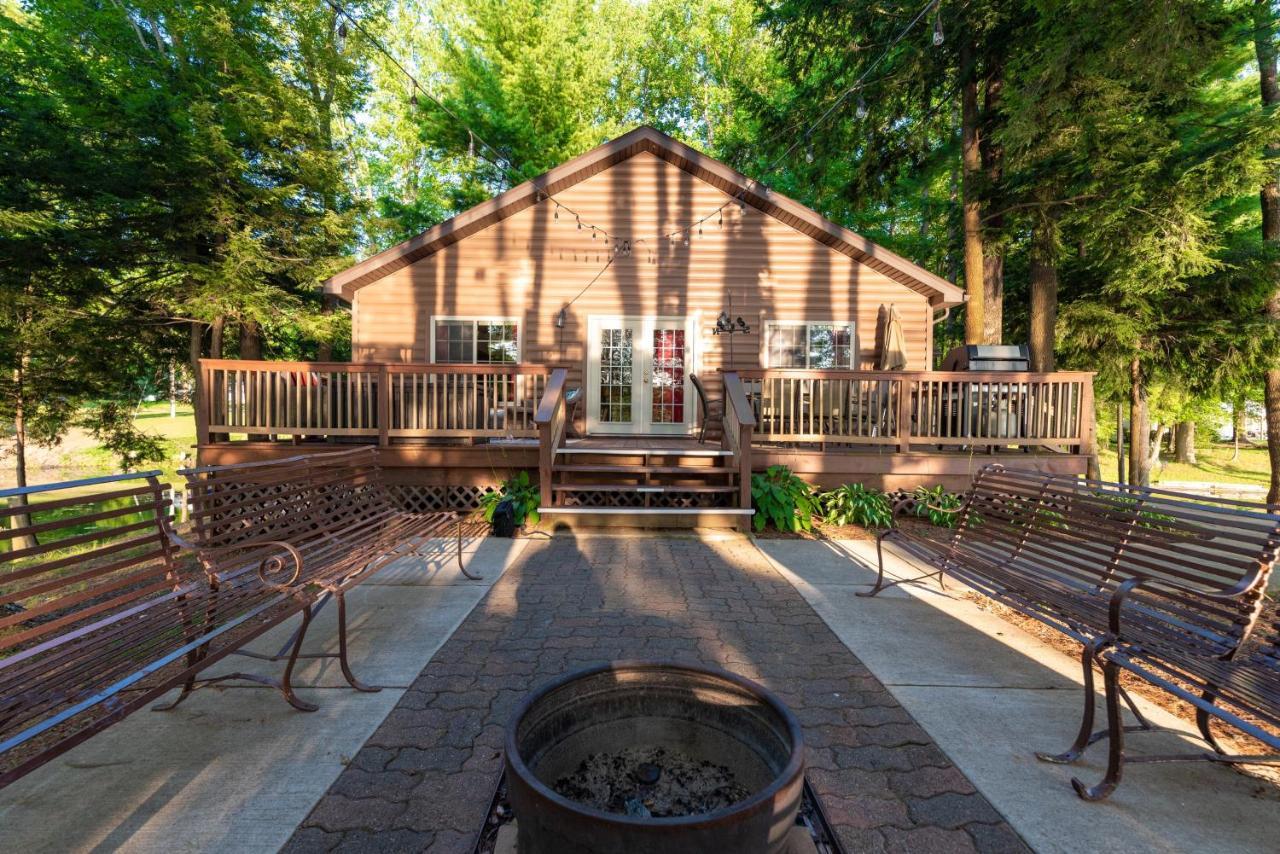 The Vision: Waterfront Retreat/2-3 Homes/upto30guests/reunions/retreats *