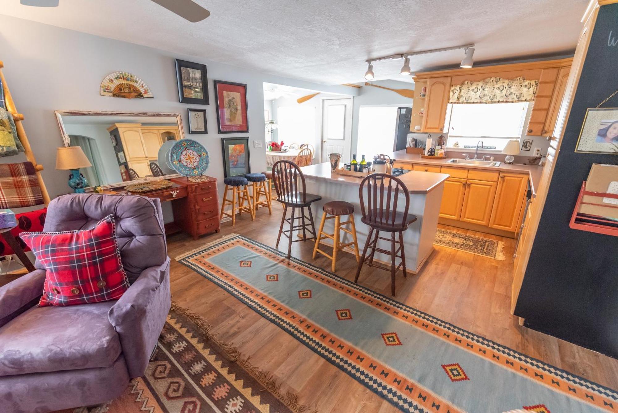The Vision: Waterfront Retreat/2-3 Homes/upto30guests/reunions/retreats Holiday home Cambridge Springs