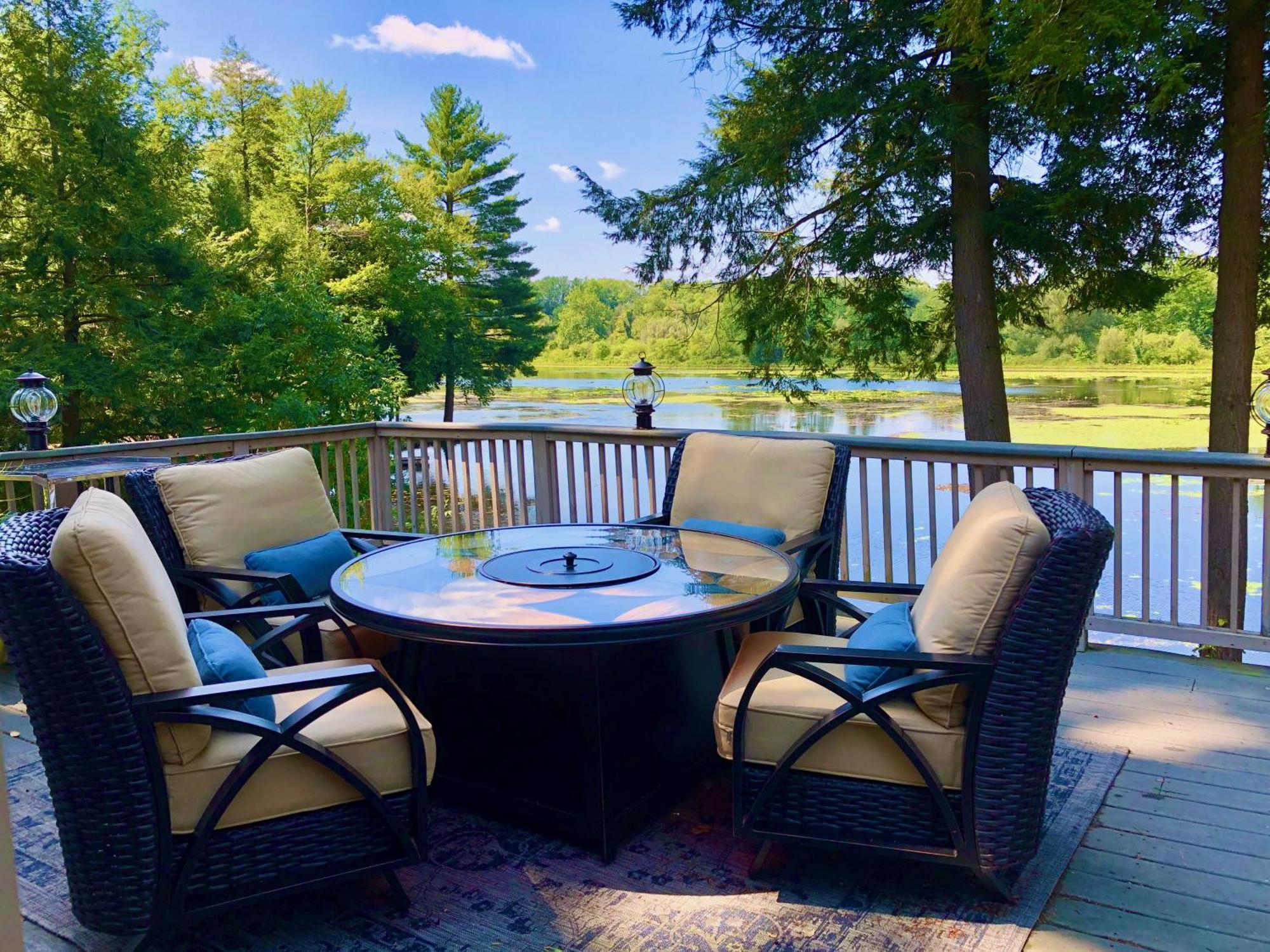 Holiday home The Vision: Waterfront Retreat/2-3 Homes/upto30guests/reunions/retreats *